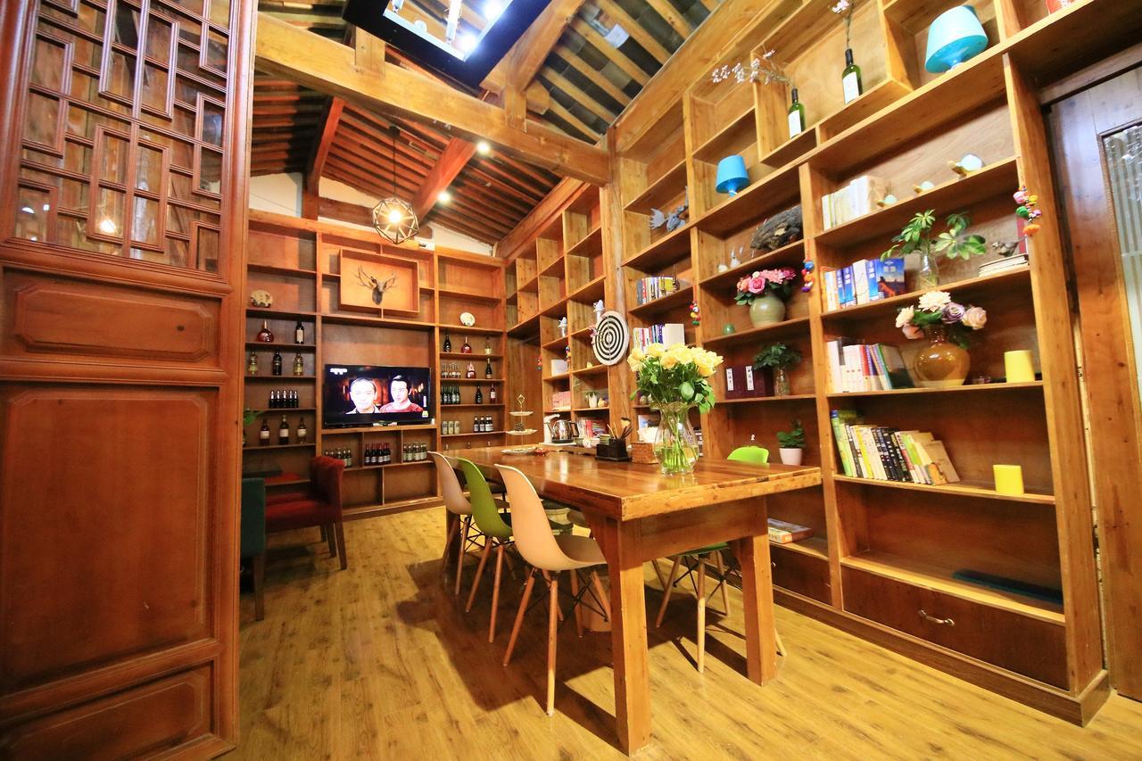 ליג'יאנג Peter Goullart Boutique Inn מראה חיצוני תמונה