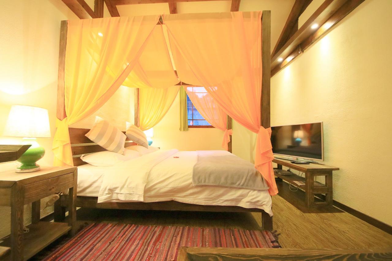 ליג'יאנג Peter Goullart Boutique Inn מראה חיצוני תמונה