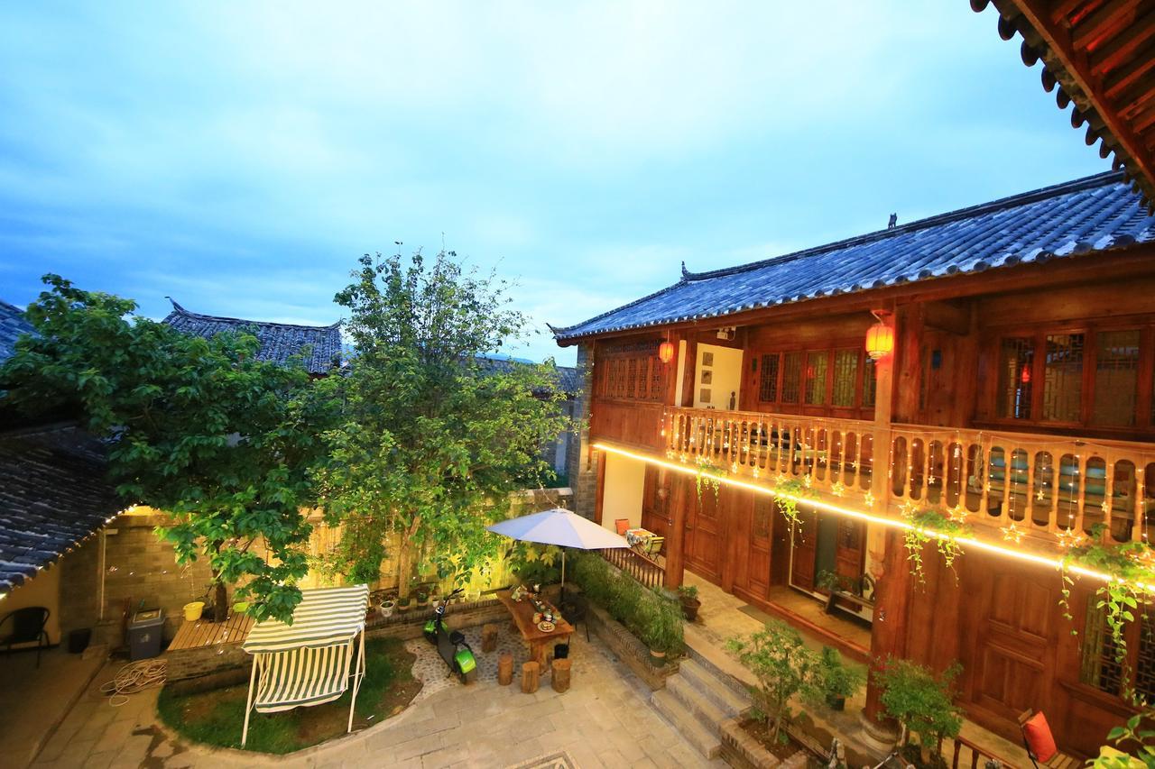ליג'יאנג Peter Goullart Boutique Inn מראה חיצוני תמונה