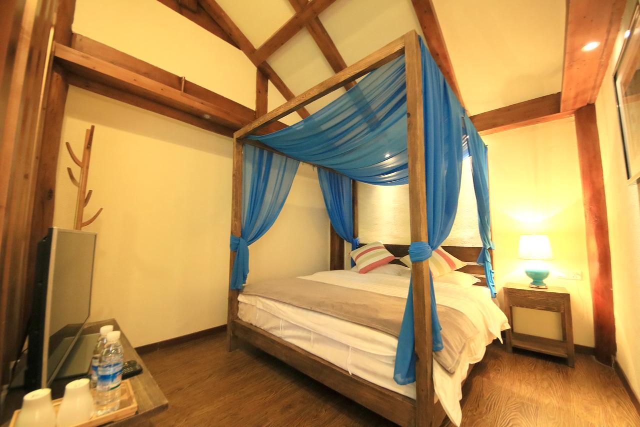 ליג'יאנג Peter Goullart Boutique Inn מראה חיצוני תמונה